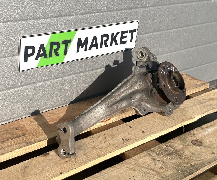 Десен шенкел AUDI A6 A7 C7 4G 4G0407242E