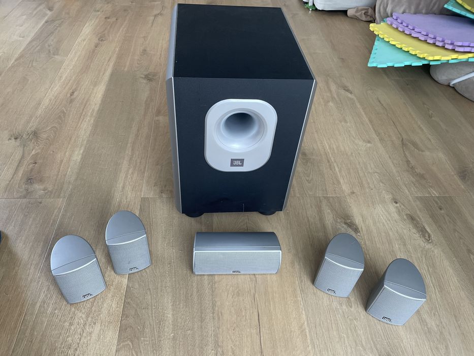 Home Cinema 5.1 marca JBL