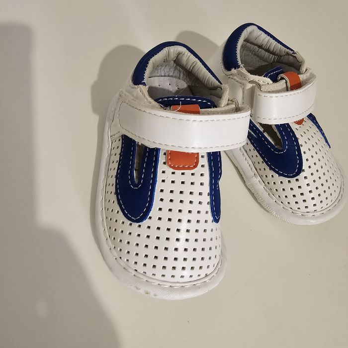 Обувь на девочку