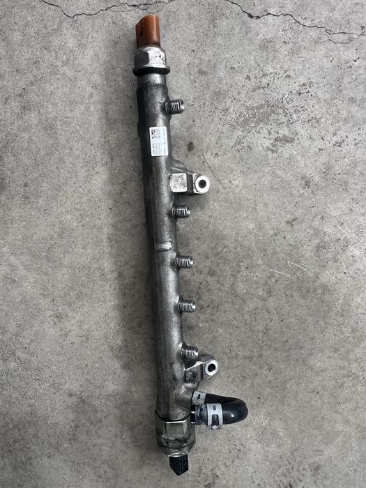Горивна рейка Рейл 1.6TDi 03L 089S 105ks 90ks CAY
