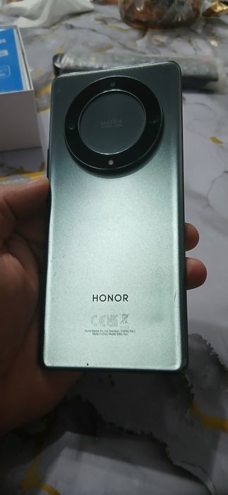 Honor X9A sotiladi.
