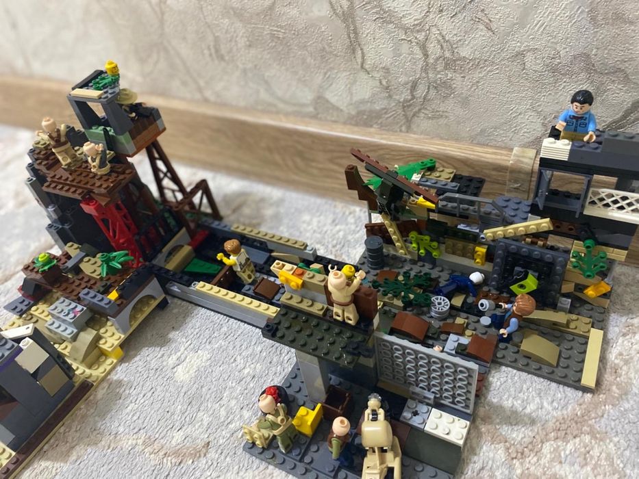 Лего 4 разные продам