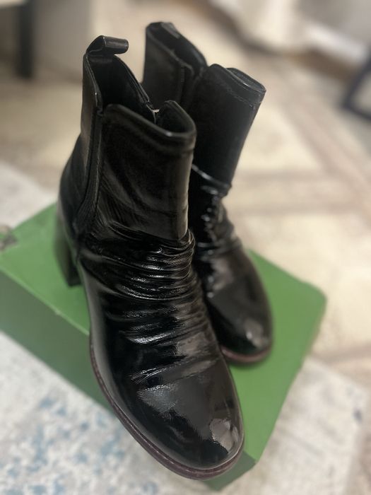 Срочно продам ботильены