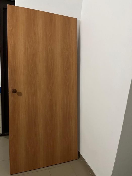 Продам двери в хорошем состояний