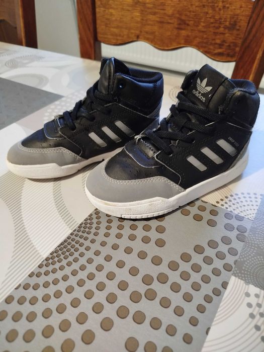 Маратонки Адидас