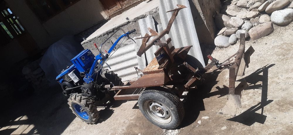 Салом Зубир 196  4х2 мотоблок сотилади