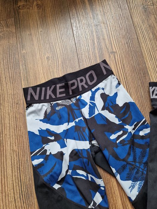 Сет страхотни дамски спортни клинове NIKE размер  XS / S