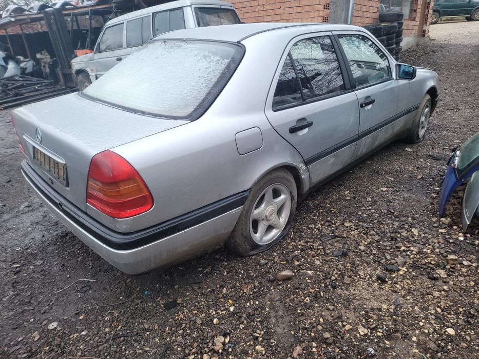 Мерцедес ц класа 1.8 на части/mercedes c klasa 1.8 na chasti