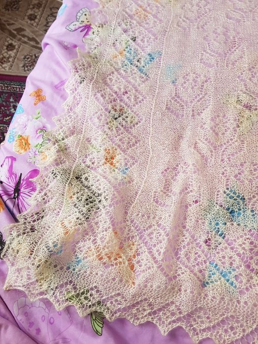 Оренбургской пуховый платок,прямо с Оренбурга,покупайте звоните