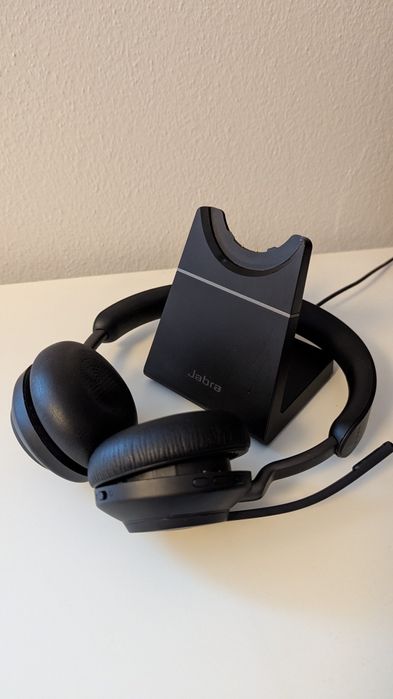 Căști wireless & luetooth Jabra Evolve2 65 cu docking station