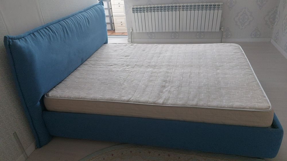 Продам  кровать,