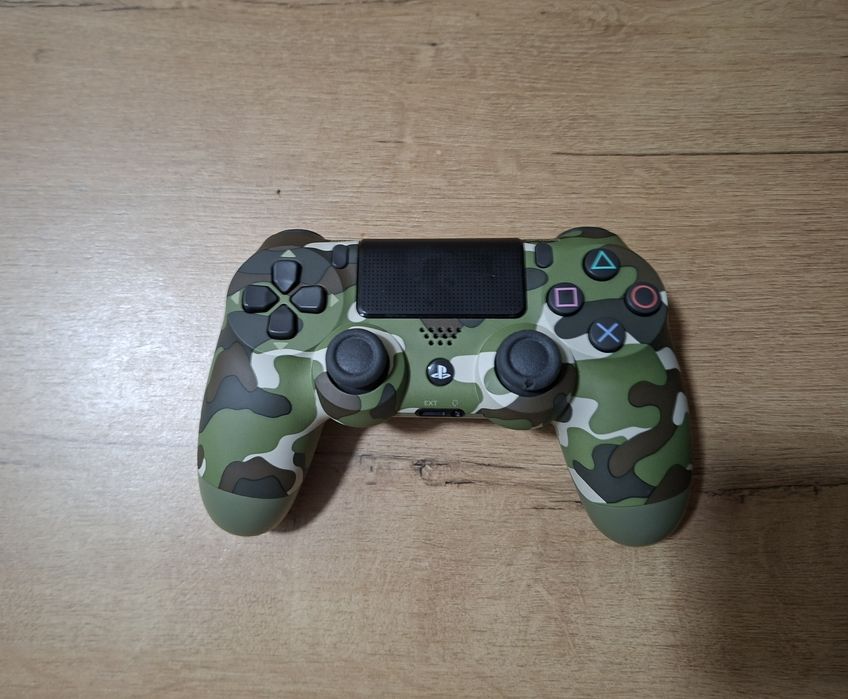 Джойстики для PlayStation 4