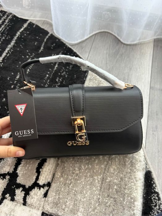 Geanta noua guess