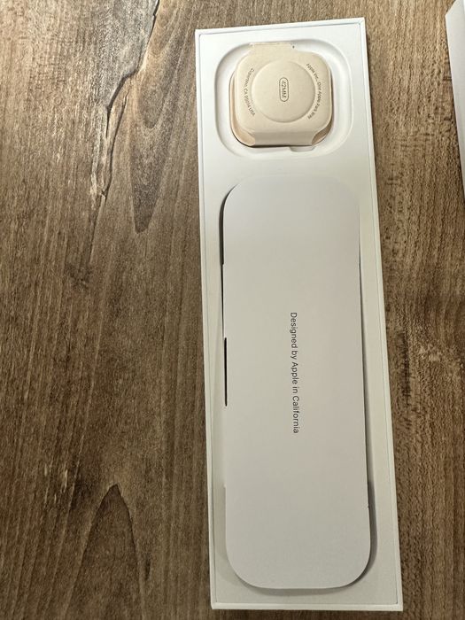 Apple Watch 11 GPS+Cellular,корпус Gold Titanium42 mm,Gold Milanese