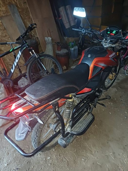 Продам почти новый мотоцикл