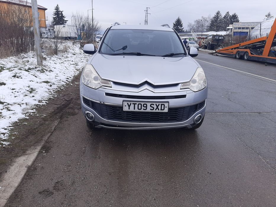 За части Citroen c-crosser 2200 кубика дизел 4 по 4 2010 година