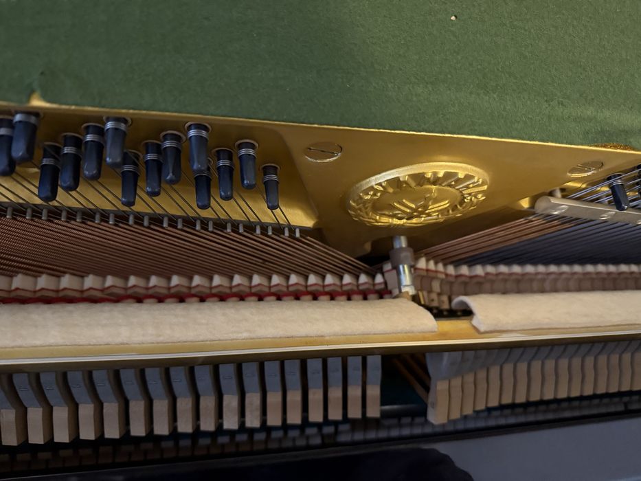 Pianina  Yamaha + scaun