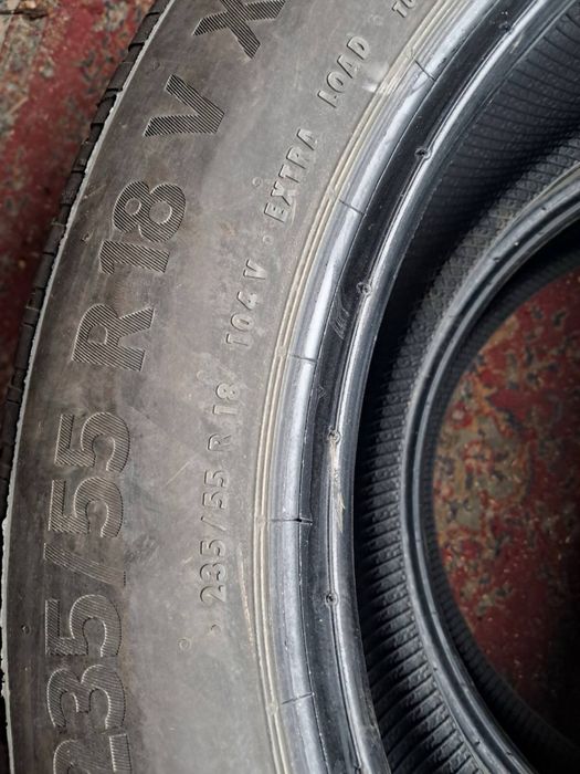 Continental 235/55/18 ПЕРФЕКТНИ