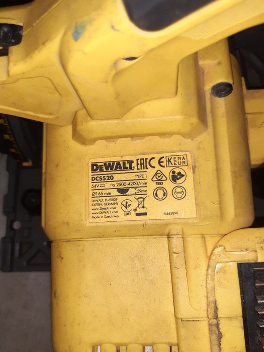 Circular de mina Dewalt DCS 520 ,DCS 573