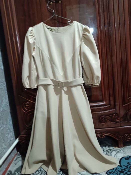 Yangi 1 marta kiyilgan