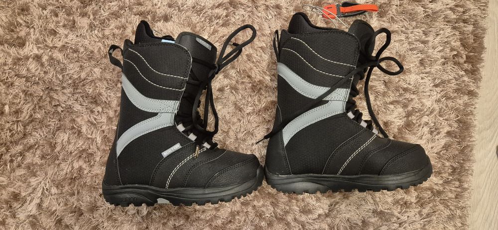 Vand boots copii 34 Burton
