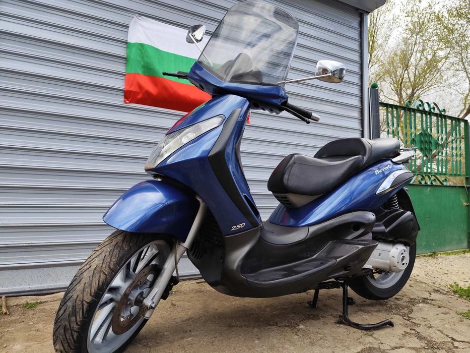 Пиаджо Бевърли 250 Piaggio Beverley 250