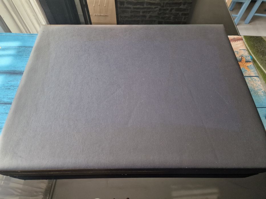 Винтидж комплект прибори за хранене (60 части) – соц лукс, с куфар