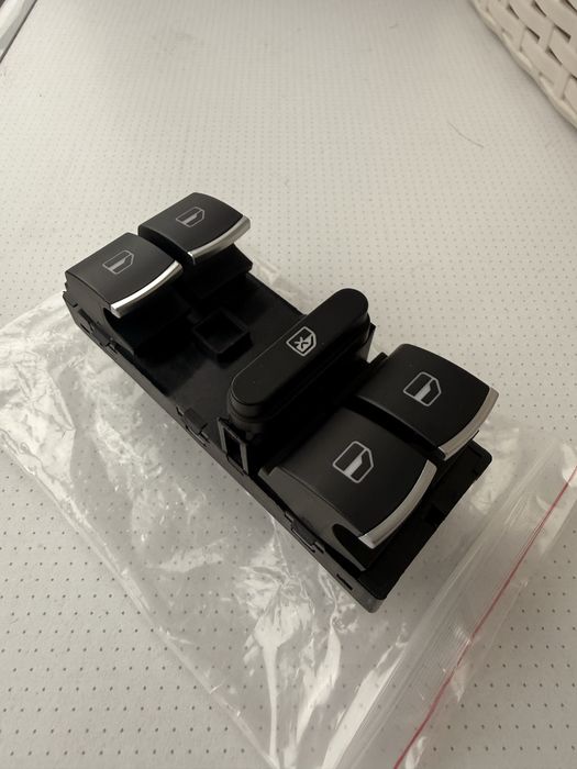 Panou de comanda geamuri Golf5