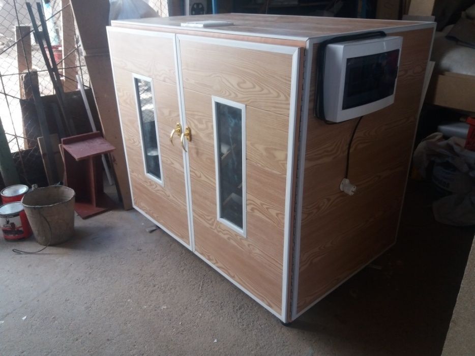 Изготовление страусиных инкубаторов под заказ. Гарантия 1 год.