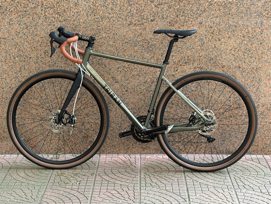 Шосейно колело Gravel Triban 520 - Размер М - 28 цола