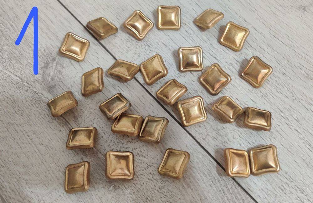 Nasturi pentru diverse. Prețul in descriere