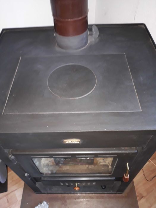 Продавам камина PRITY WD