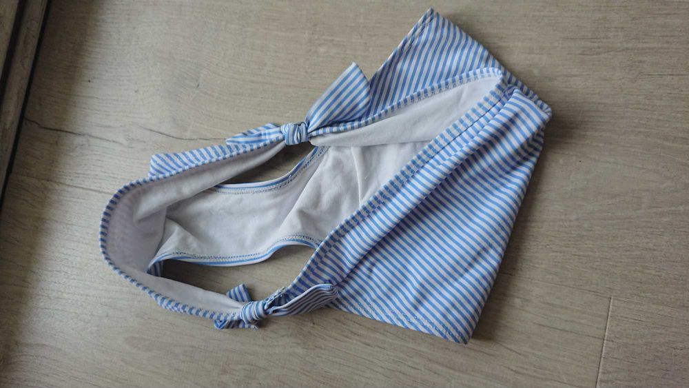 Costm de baie doua piese H&M 12-14 ani fete