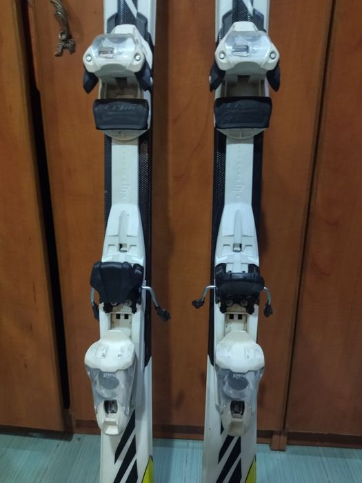 Универсальные лыжи(VOLKI PROGRESSIVE EDGE 1