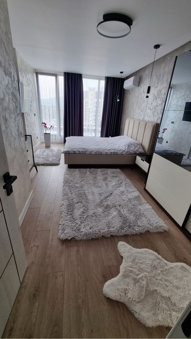 Многостаен 180м2 луксозен ремонт и обзавеждане