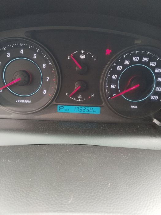 Срочно не дорого Captiva-2013г АВТОМАТ.