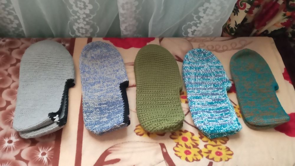Продаютса вязаные следки остались большие размеры
