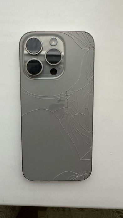 Iphone 15 pro srochni