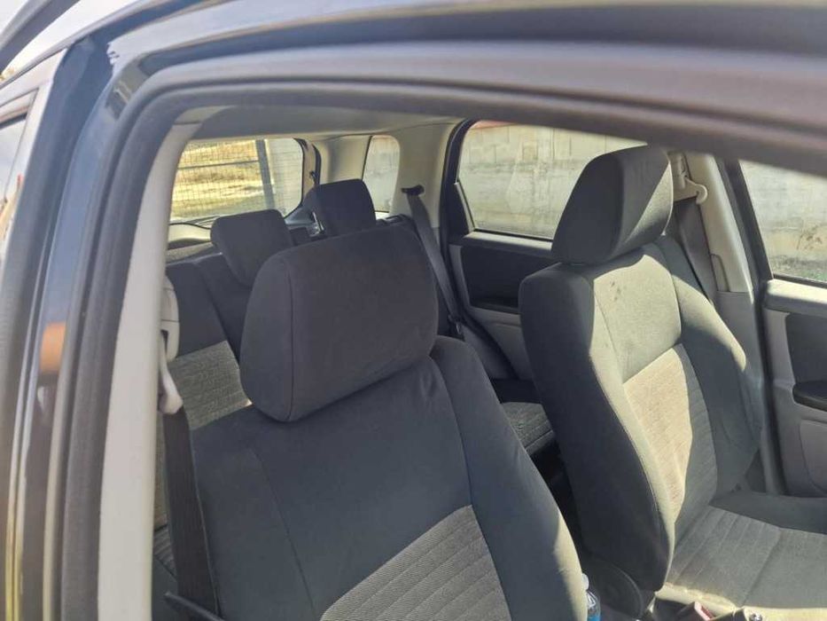 Suzuki SX4 1.9 DDIS,120 к.с.,2009г регистриран и напълно обслужен