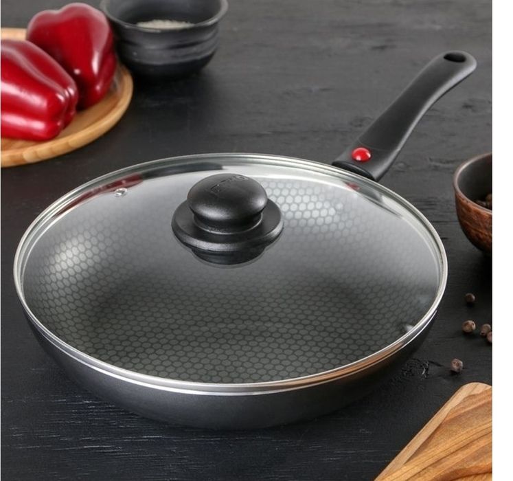 Сковорода. Сковородка. Казан. Таба