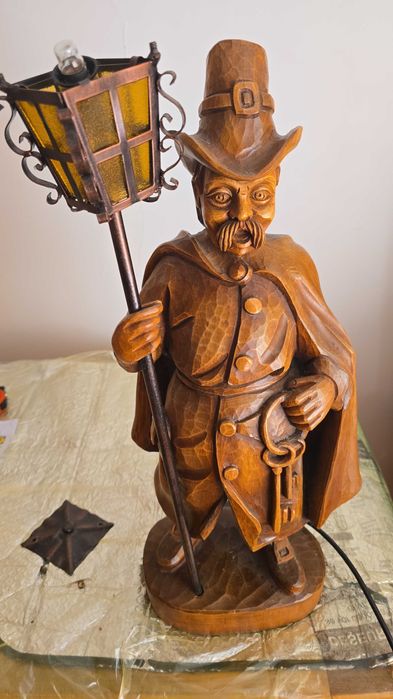 Statueta strajer Veioza vintage – Lampă Străjer/Paznic de noapte