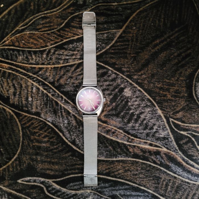 Часовник  BWC swiss automatic
