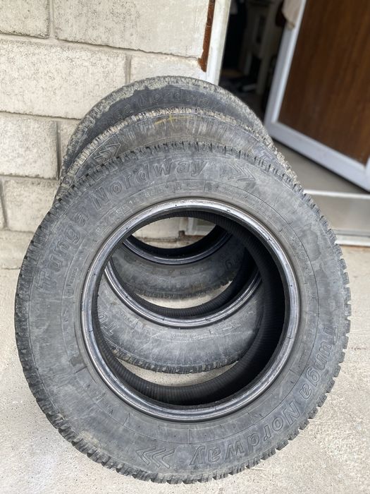 Продам 3 шины 185/70/14 - 185/70R14