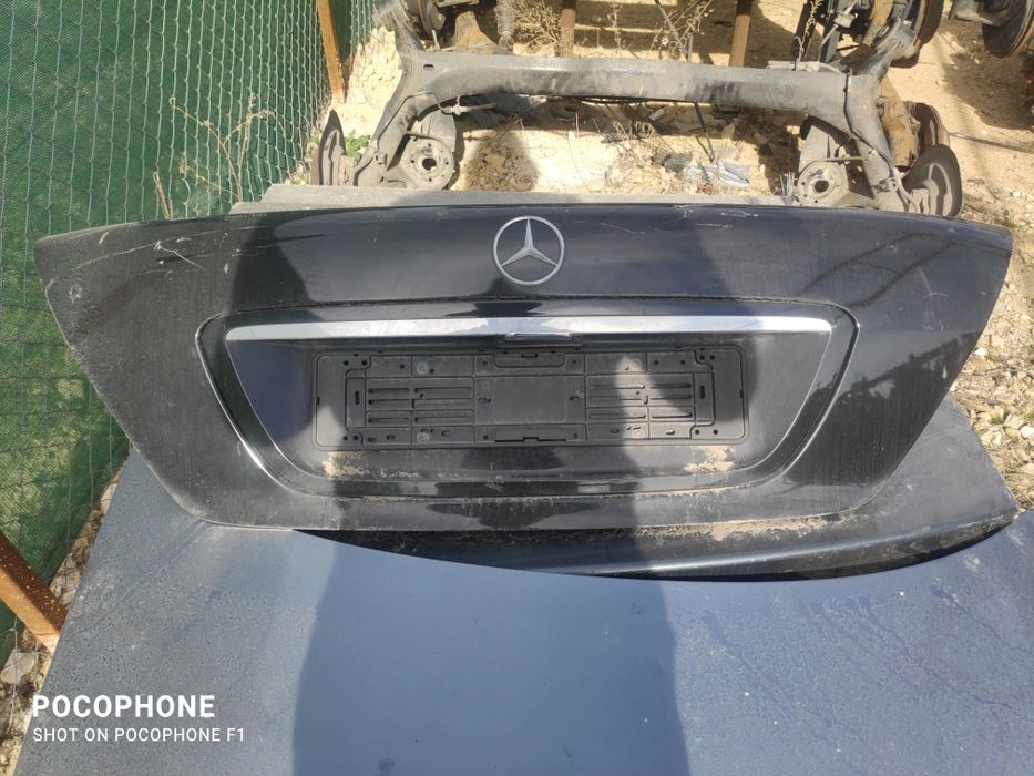 Врата багажник Mercedes S class W220 / Мерцедес 220 2000г