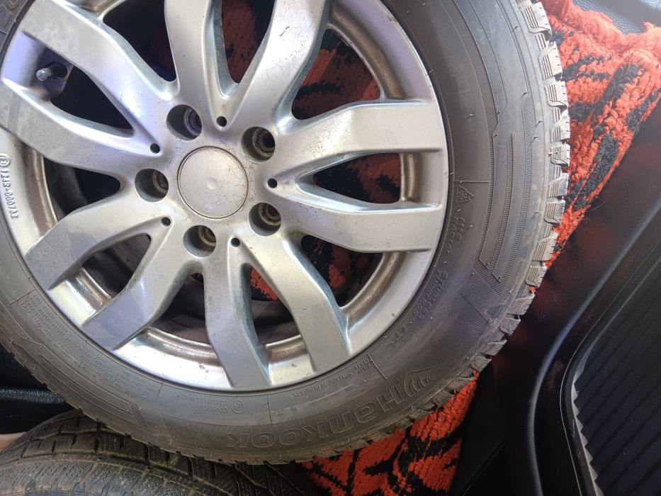 Jenti Aliaj și cauciucuri de iarnă T6