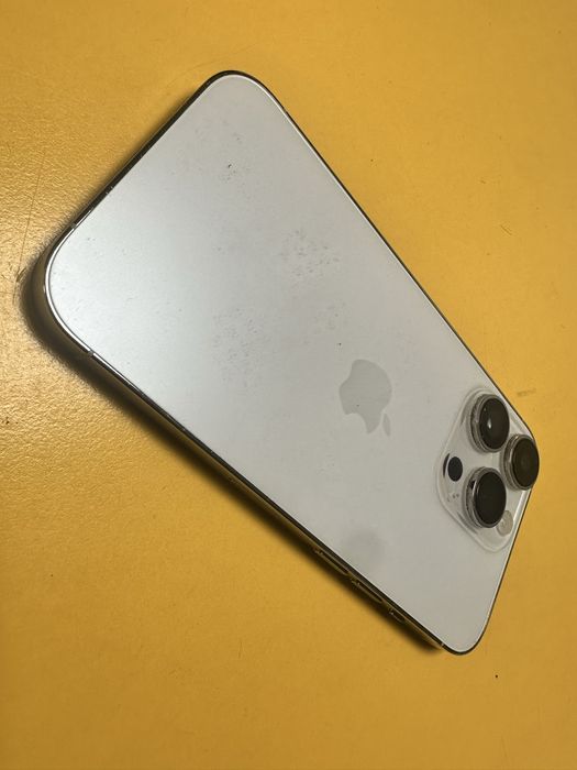 Смартфон Apple iPhone 14 Pro 128 GB