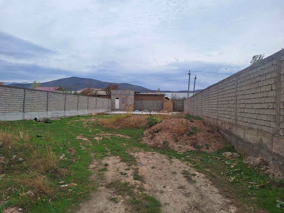 Gazalken - Oqtosh 8 so'tiq hovli sotiladi!