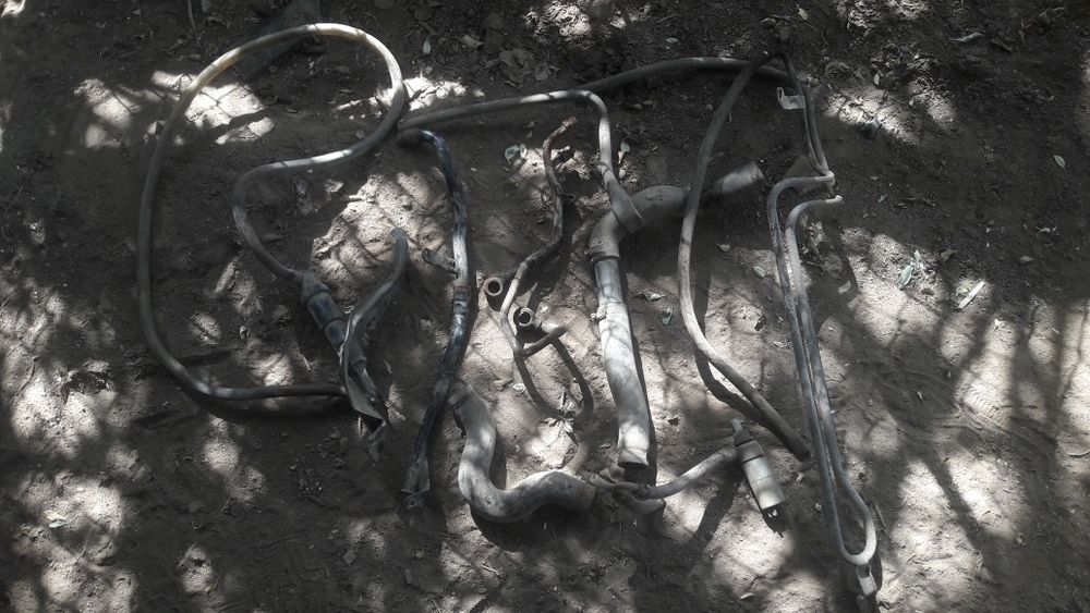 Продам трубки АУДИ С4 2.8