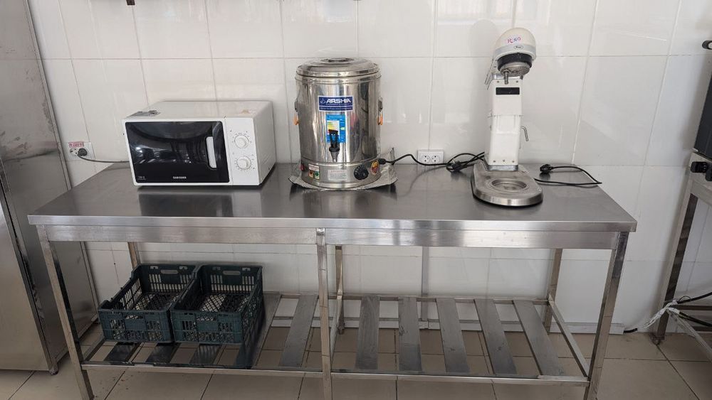 Продается профессиональное кухонное оборудование