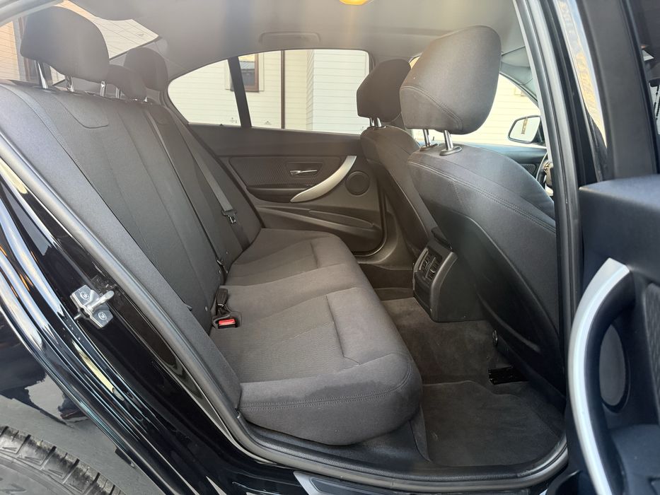BMW 320d automat bi-xenon